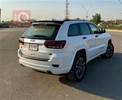 جیپ گراند شیرۆکی